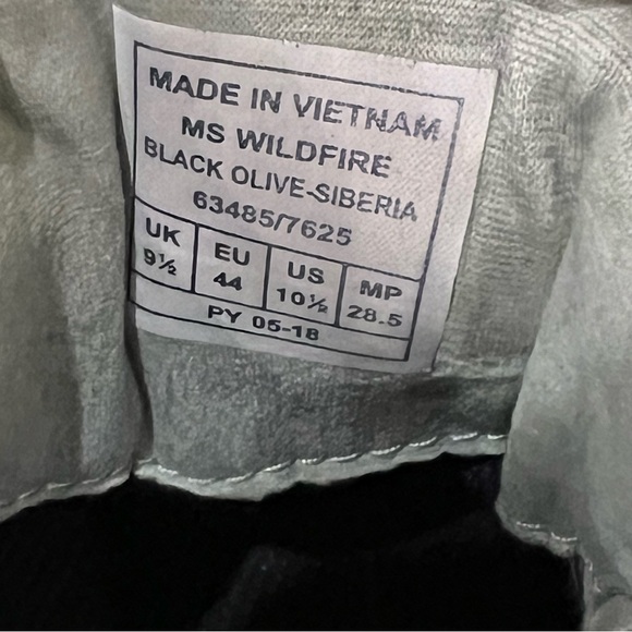 Salewa ortholite hiking boots. Men size 10.5 - Picture 11 of 11